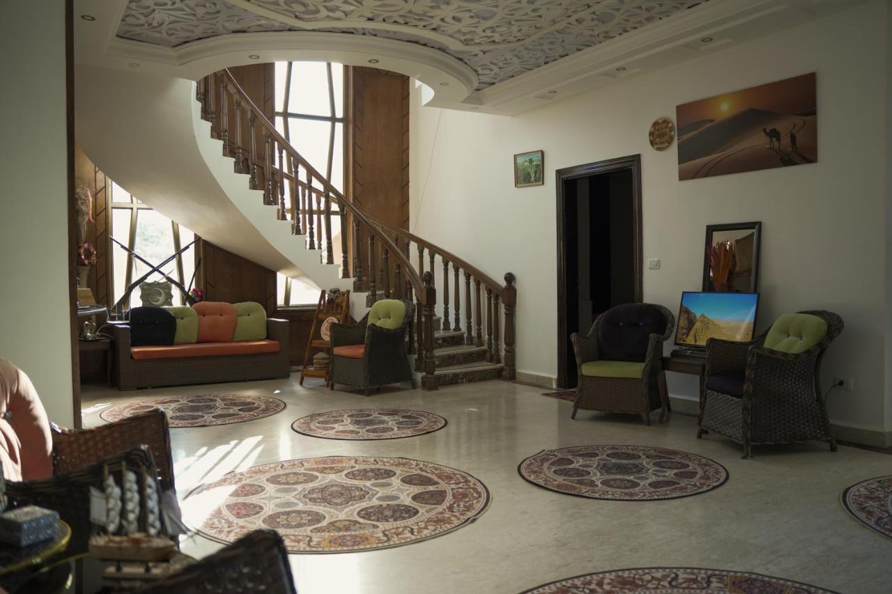 Relaxing Oasis Villa วาดี มูซา ภายนอก รูปภาพ
